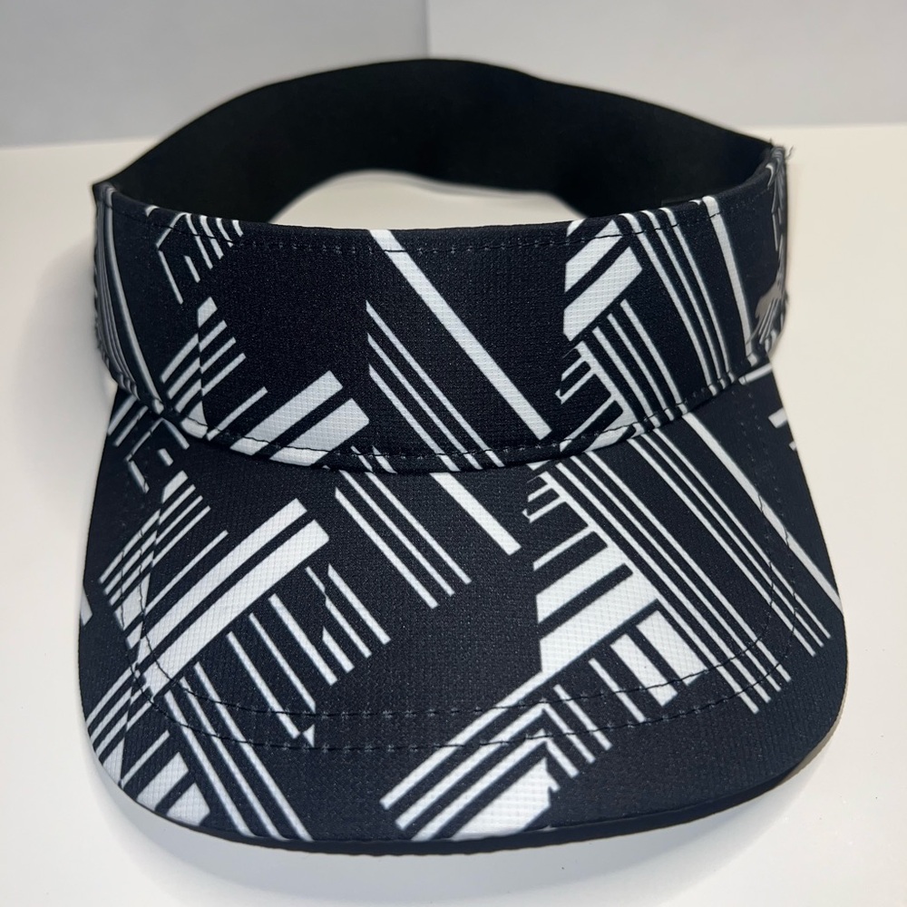 BRAND NEW WITHOUT TAGS!! Slazenger Visor
